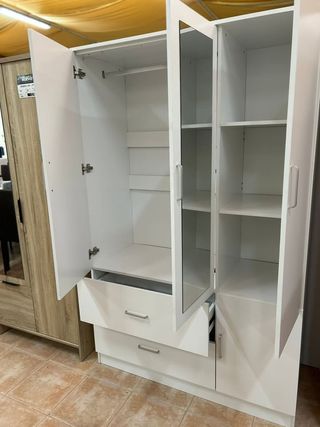 Armario 3 puertas Wok nuevo