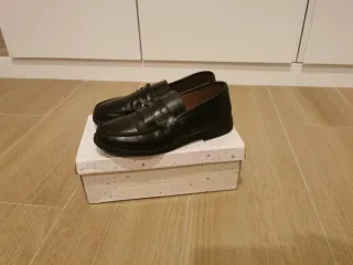 Zapatos niño. 