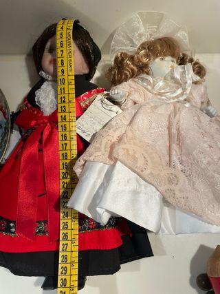 lotto bambole vintage  con scatola di latta