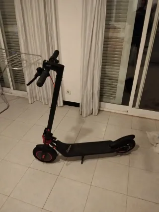 Patinete Eléctrico Negro