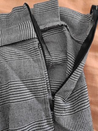 Shorts Estampado con cuadros de Zara.