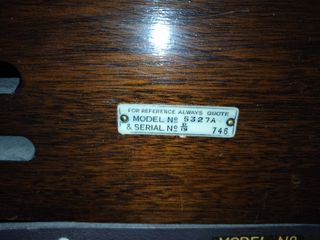 Radio Tocadiscos HMV Madera