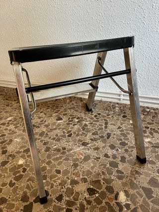 Taburete plegable aluminio 1 peldaño