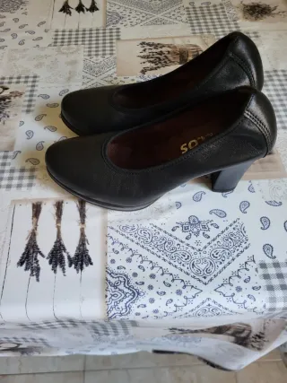 Zapatos de tacón negros mujer