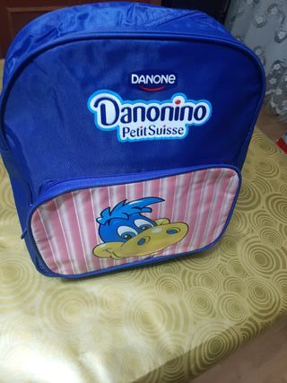 Mochila Danonino Petit Suisse Azul y Rosa