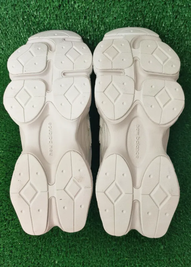 New Balance 9060 (39EU)