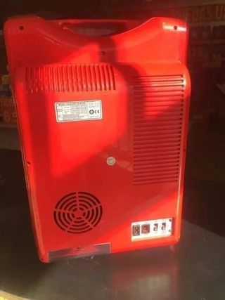 NEVERA BUDWEISER PORTATIL PARA CASA Y COCHE