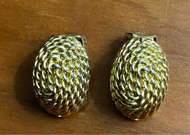 Pendientes dorados varios modelos