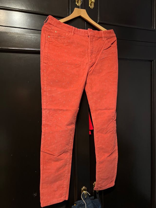 Pantalón Cortefiel micropana rojo talla 42