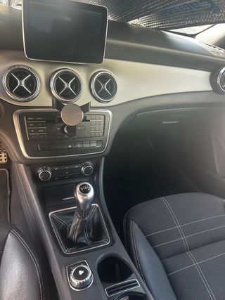 Mercedes-Benz Clase CLA 2015