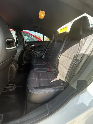 Mercedes-Benz Clase CLA 2015