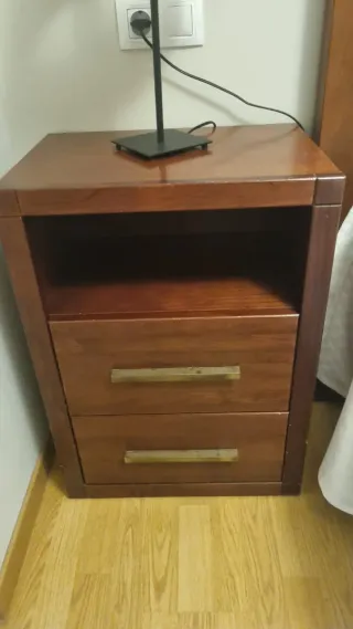 Dormitorio completo madera maciza