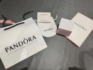 Charm Pandora Corazón Morado y azule