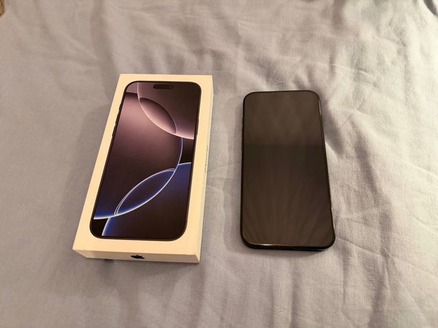 iPhone 16 Pro Max nero da 256 GB