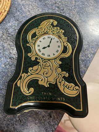 Lata Vintage After Eight Reloj