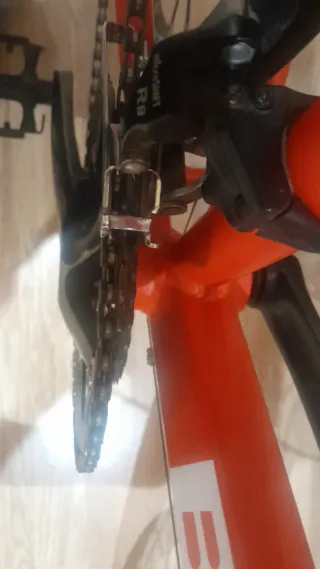 Bicicleta de carretera B'TWIN Roja talla S