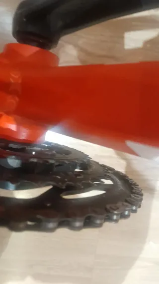 Bicicleta de carretera B'TWIN Roja talla S