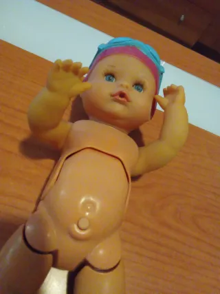 Muñeco Nenuco Nadador