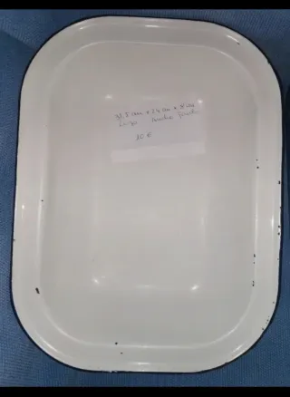2 Platos blancos antiguos. 1 grande y 1 pequeñito