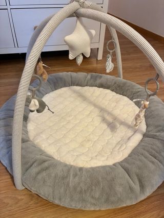 Gimnasio Bebé Arco Actividades Peluches