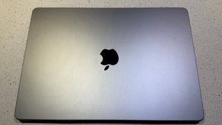 MacBook Air 15” M2 16GB RAM 1TB SSD