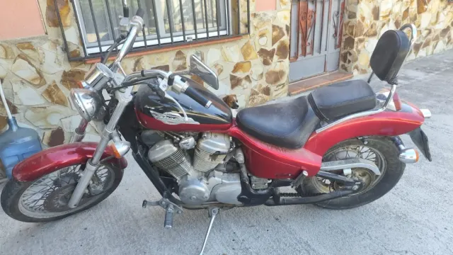 Moto Custom 66940 km Honda 2013 SHadow VT 600C.C A