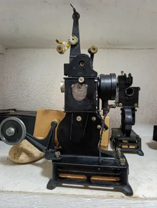 Proyector Cine Antiguo Pathé Baby