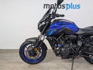 YAMAHA MT 07 2022