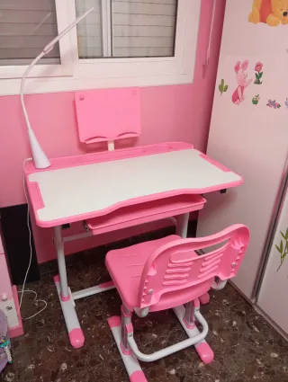 Escritorio y Silla Infantil Rosa