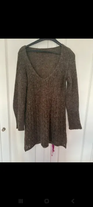 Vestido de punto marrón