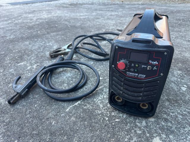 Soldadora Cevik Pro Titanium 200E