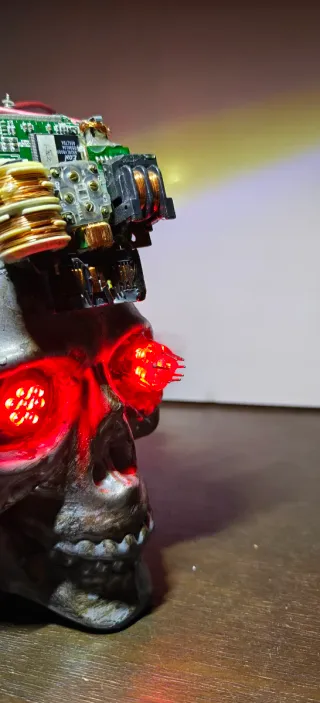 Calavera Diseño Steampunk Electrónica