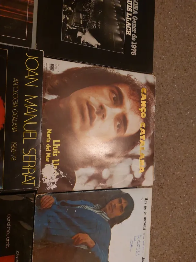 Lote 6 Vinilos Lluis Llach y Joan Manuel Serrat