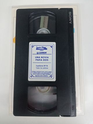 VHS Una Novia Para Dos (Surrender)