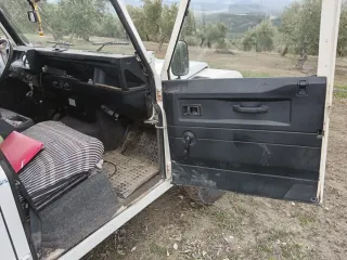 Land Rover Defender 1994