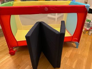 Cuna de viaje plegable multicolor ASALVO