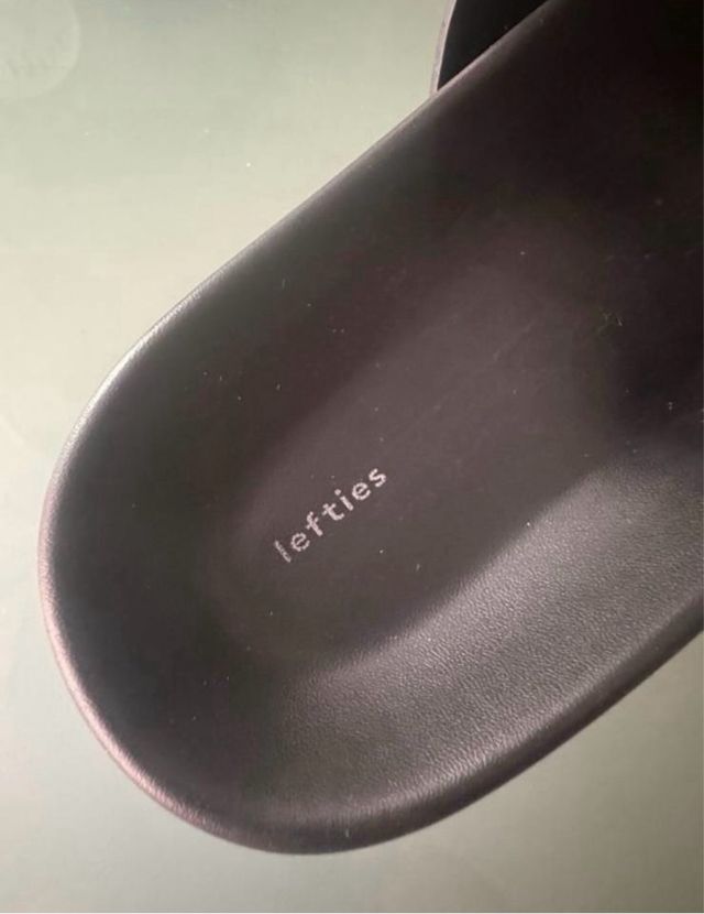 Sandalias Lefties negras mujer con tachuelas