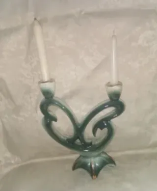 2 Antiguos candelabros y 2 portavelas cristal