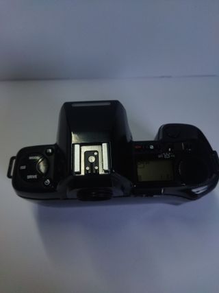 Cámara Nikon F-801s Vintage Negra