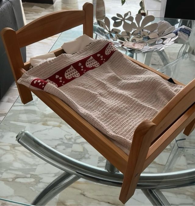 Lettino/cuccia gatti legno Ikea