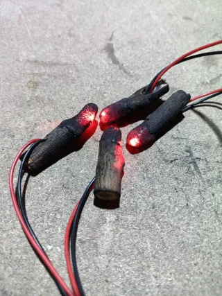 Leños para hogueras con LED de llama