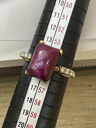 Anillo Oro 18k Rubí Natural y Diamantes