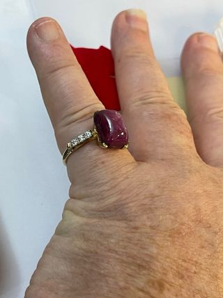 Anillo Oro 18k Rubí Natural y Diamantes