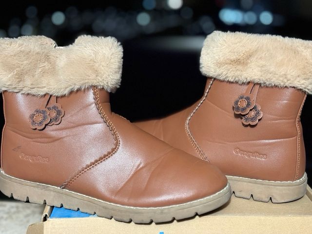Botas niña conguitos marrones con pelo
