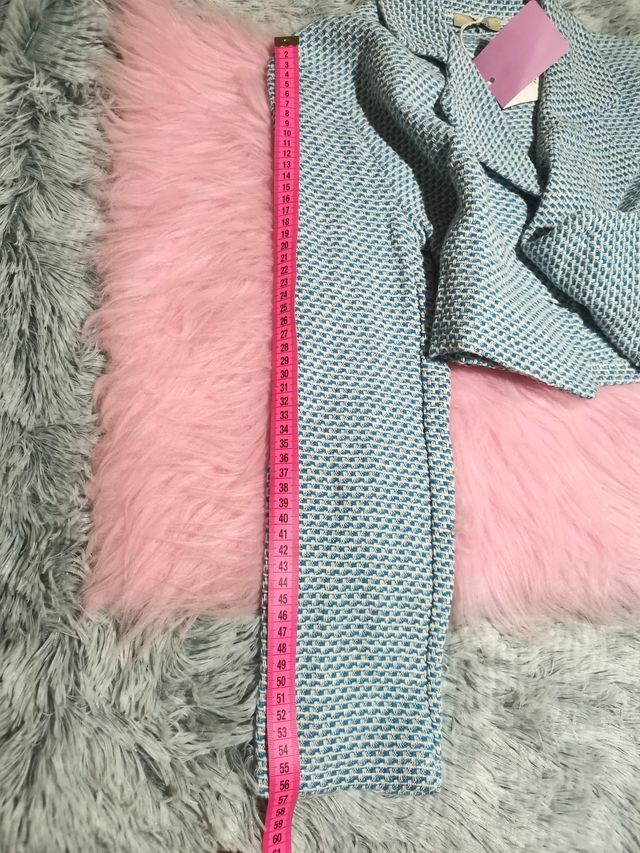 Nuevo Blazer corto S azul y blanco