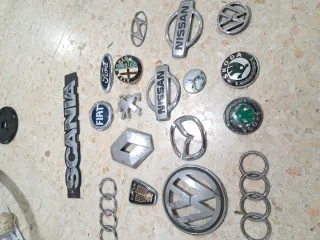 Insignias de Coche Antiguas Varias Marcas