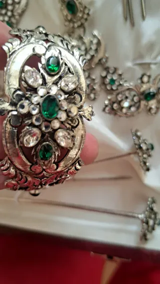 Aderezo Fallera Plata y Verde Montoya