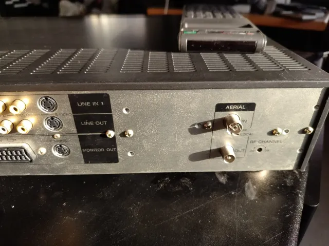 Leitor Sony Video Hi8 Ev S1000E com telecomando