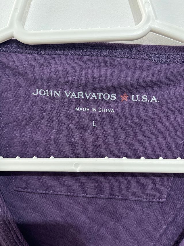 camiseta John Varvatos Nueva