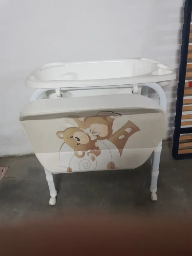 Bañera cambiador bebé con estampado